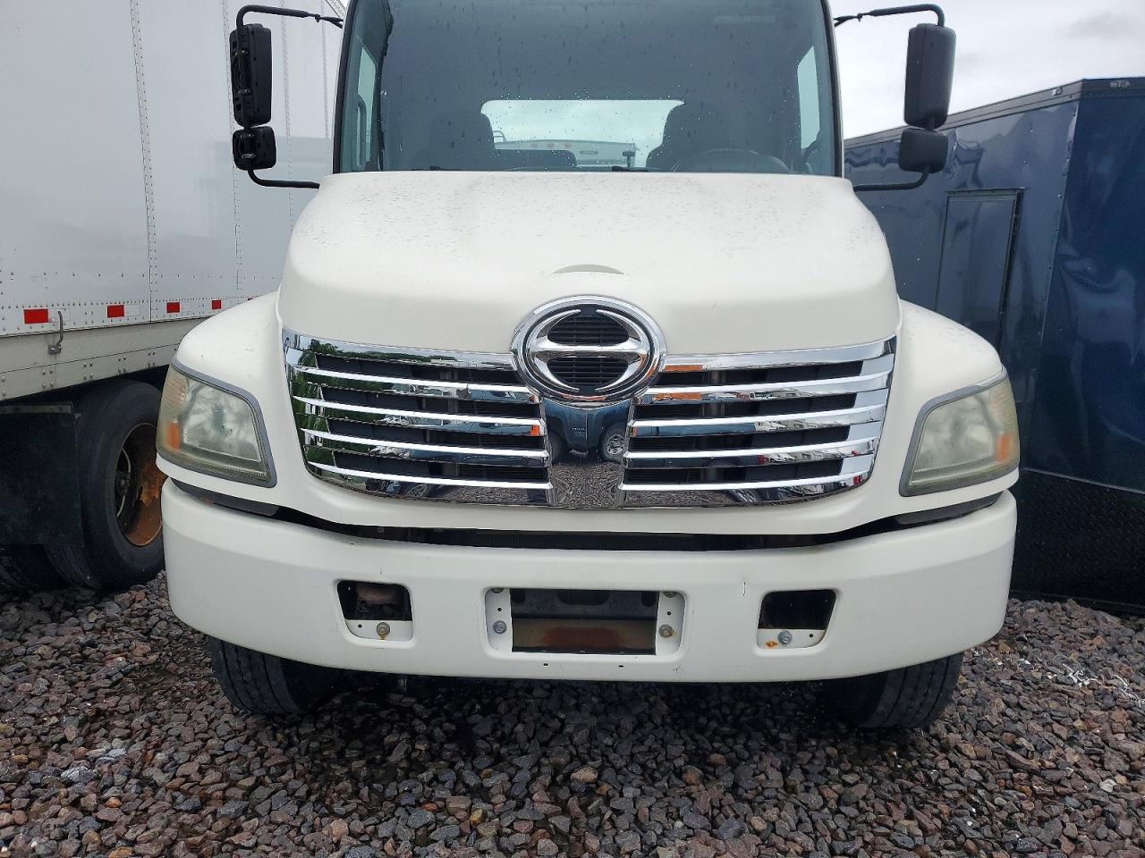Hino Hino 338