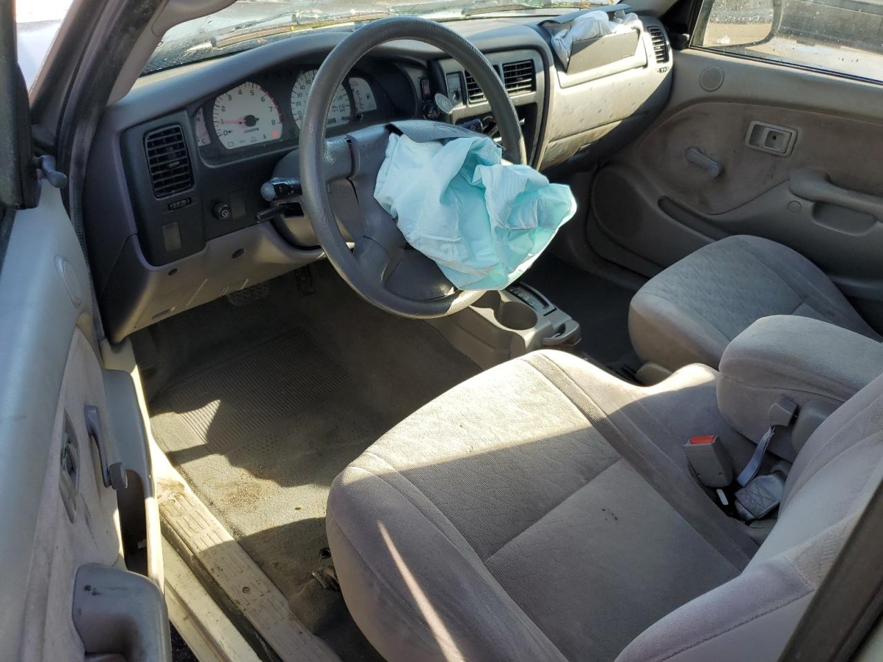Toyota Tacoma Xtracab