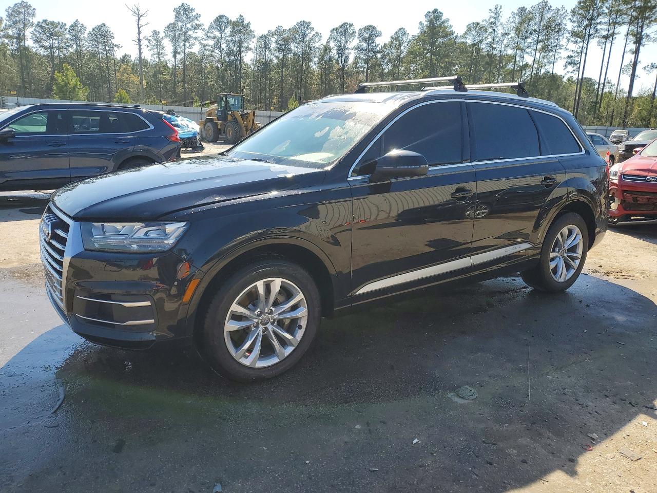 Salvage Audi Q7 Image