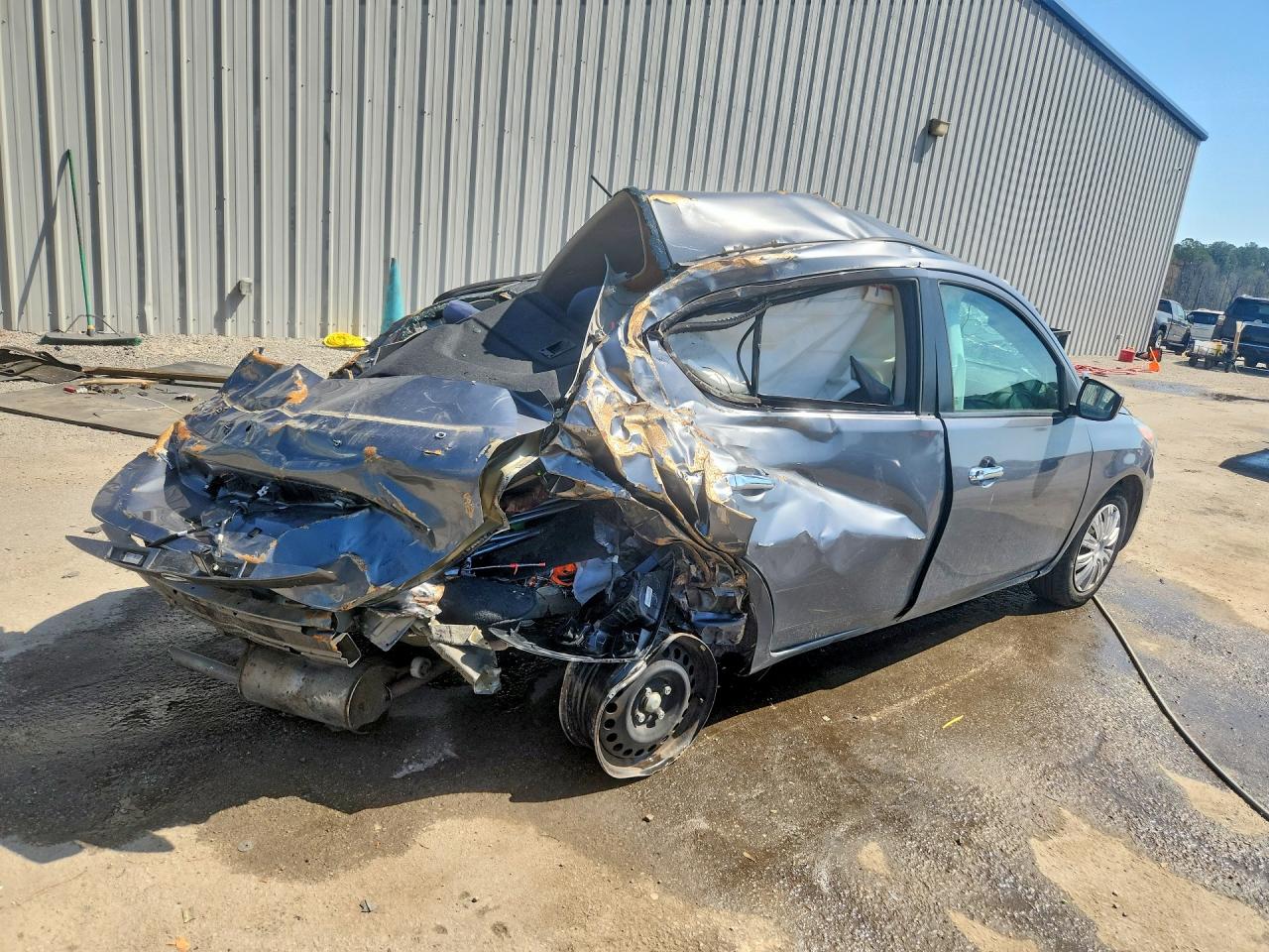 Nissan Versa Sv