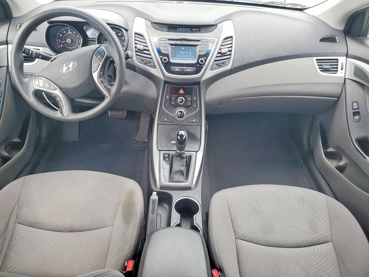 Hyundai ELANTRA Se