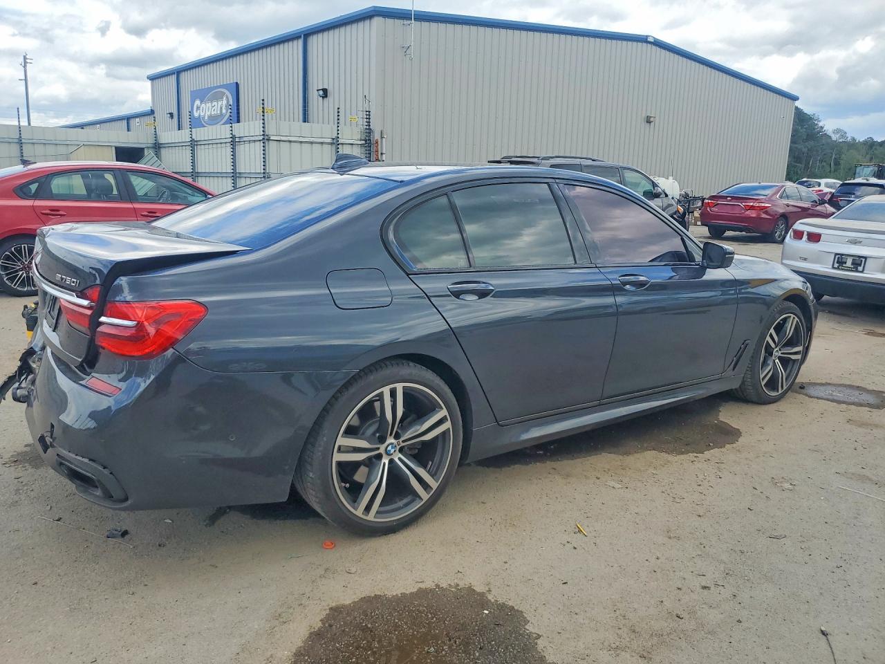 BMW 7 Series Xi