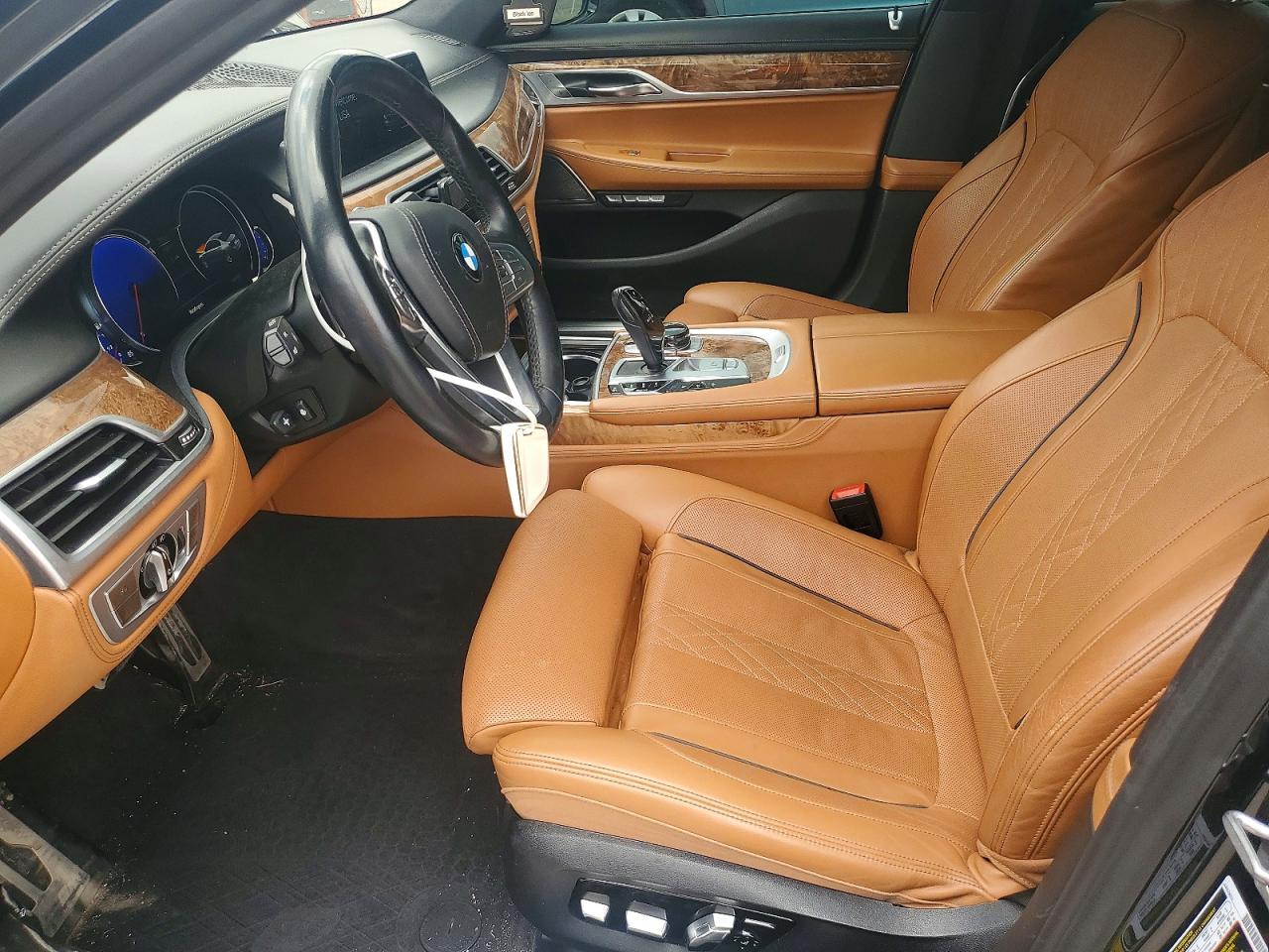 BMW 7 Series Xi