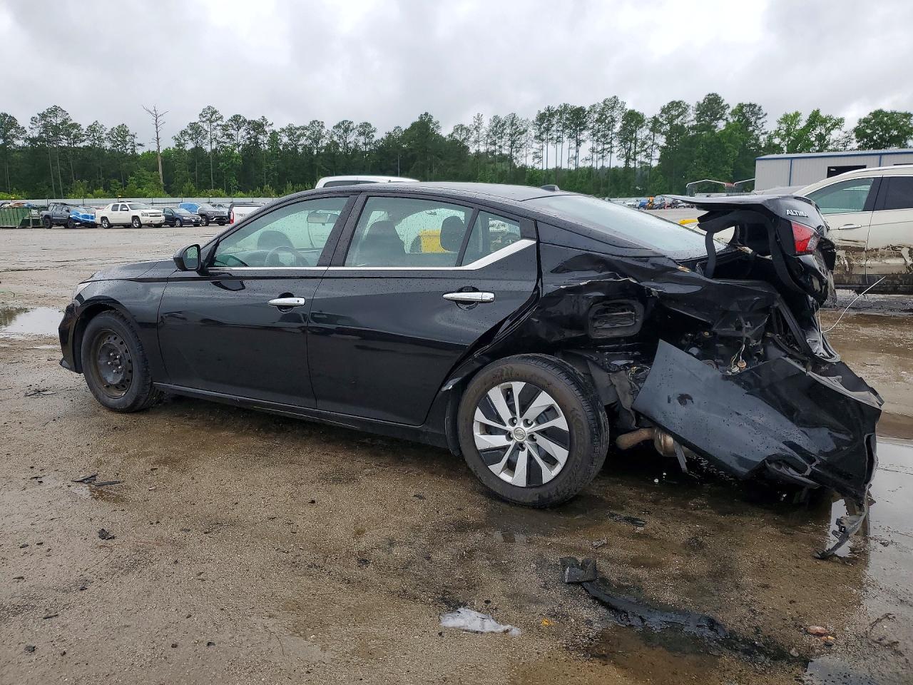 Nissan Altima S