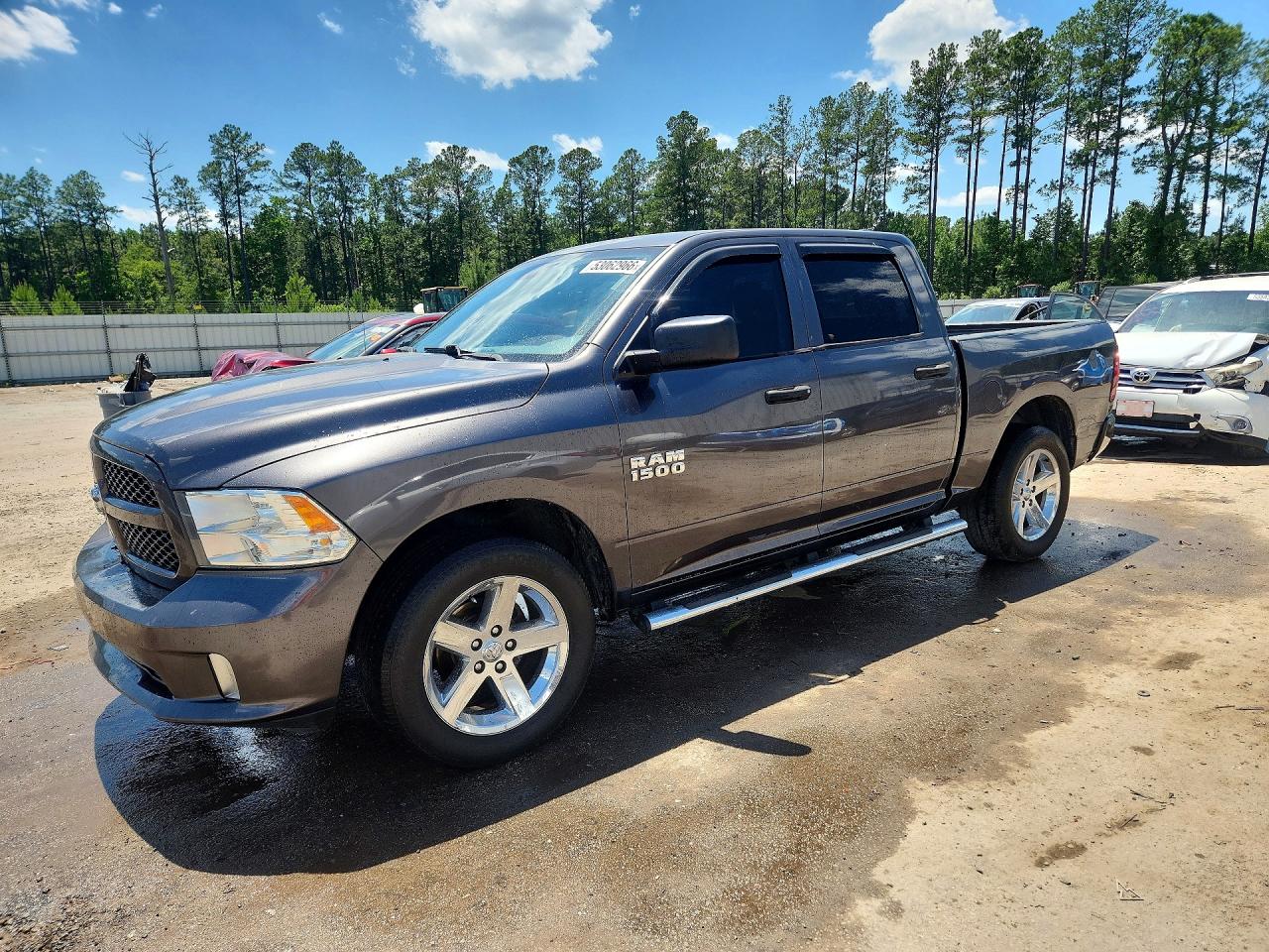 Salvage Ram 1500 Image