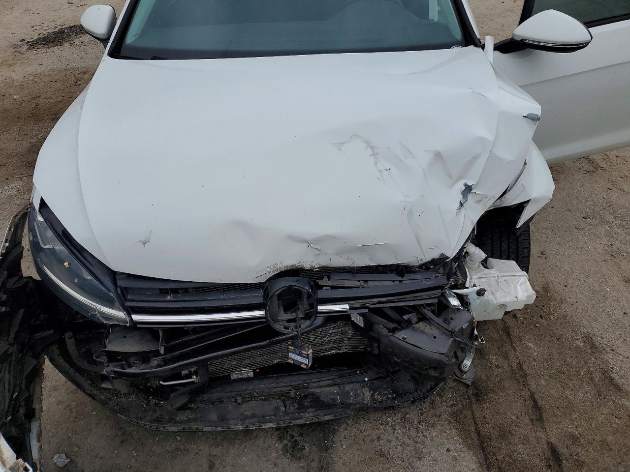 Volkswagen Golf S