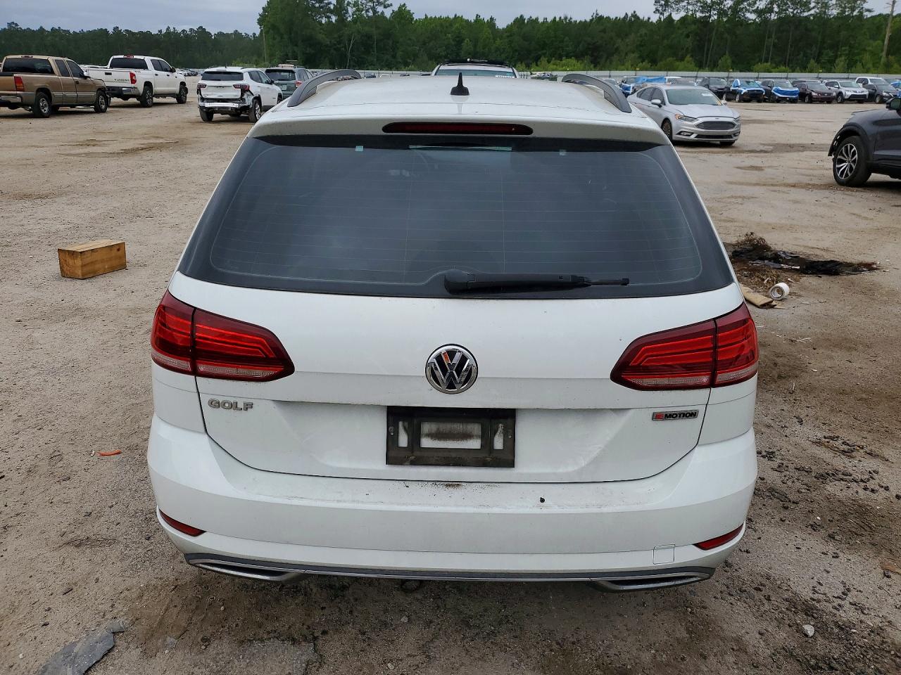 Volkswagen Golf S