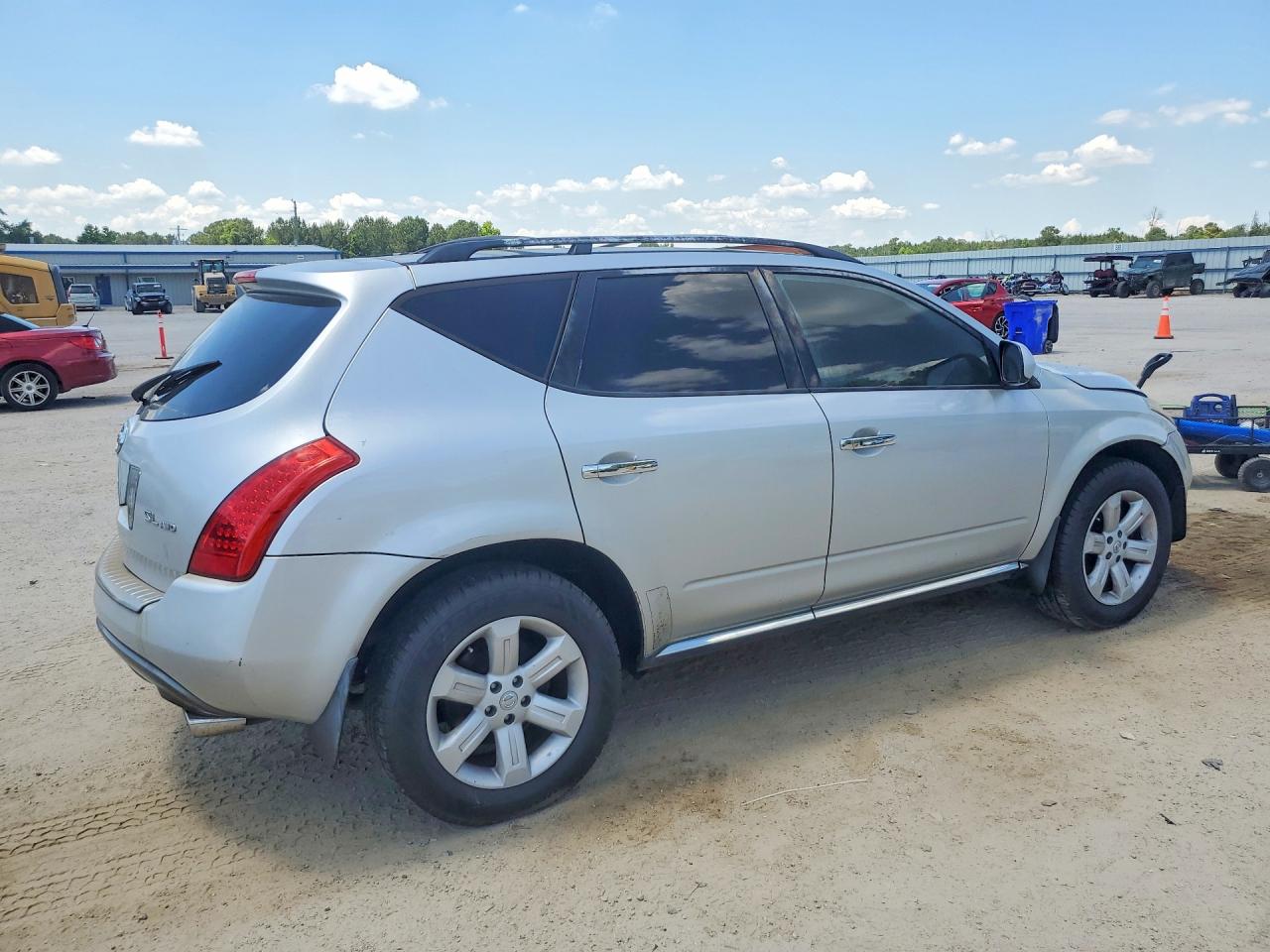 Nissan Murano S