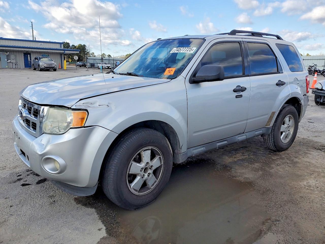 Salvage Ford Escape Image