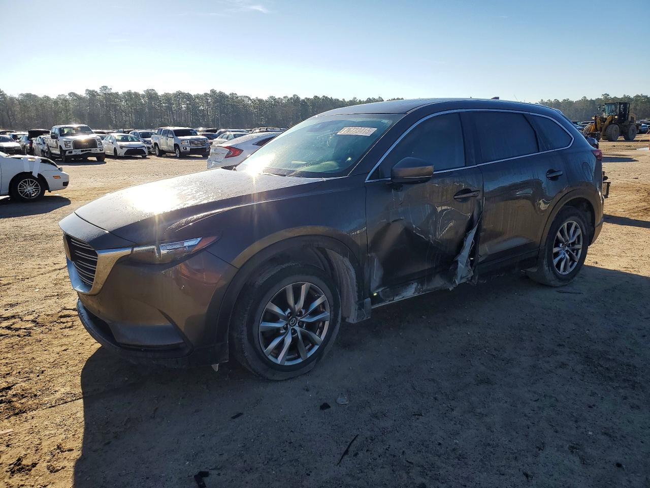 Salvage Mazda Cx Image