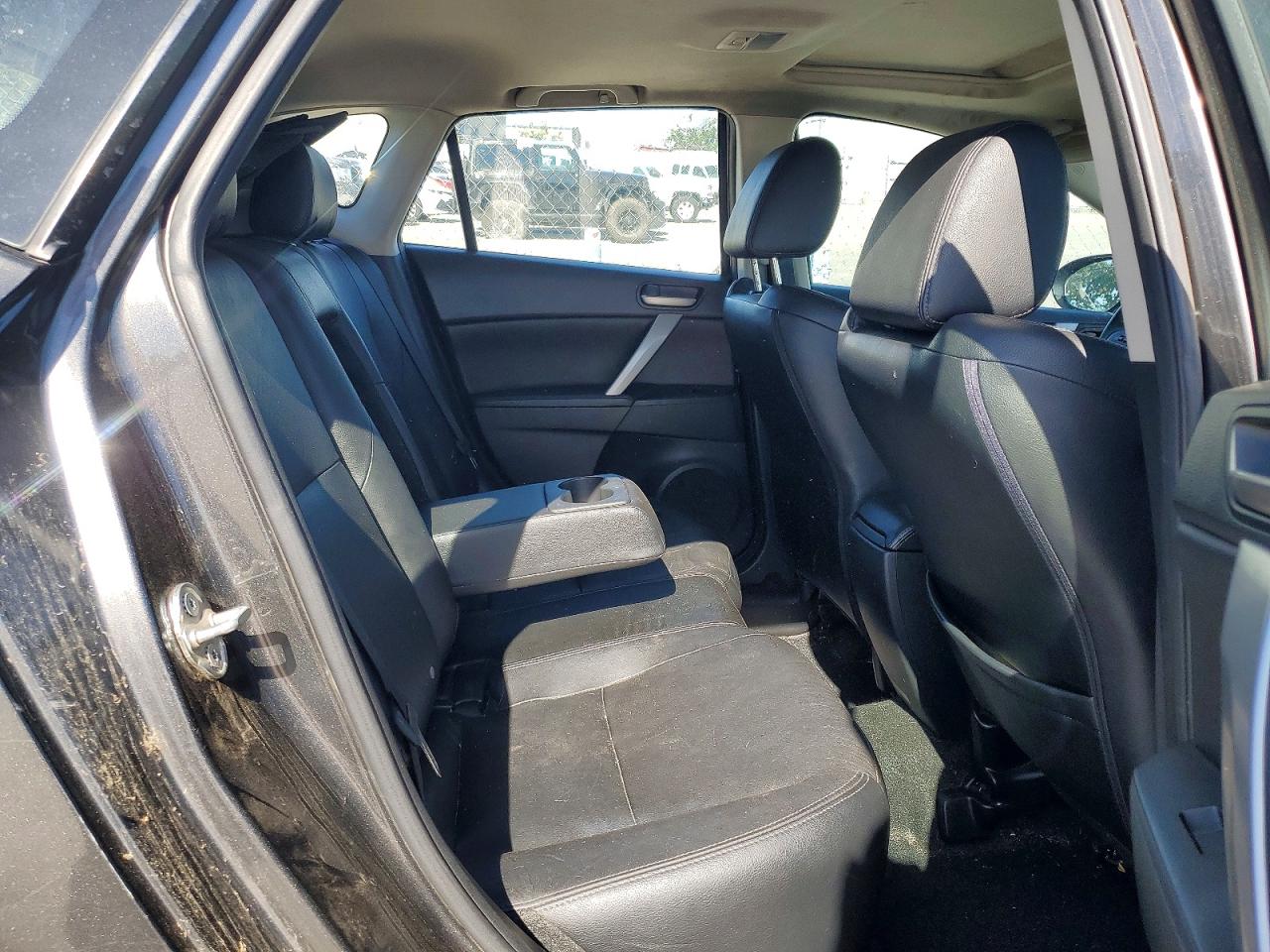 Mazda 3 I