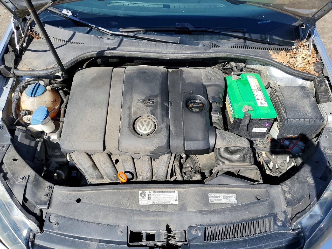 Volkswagen Jetta S