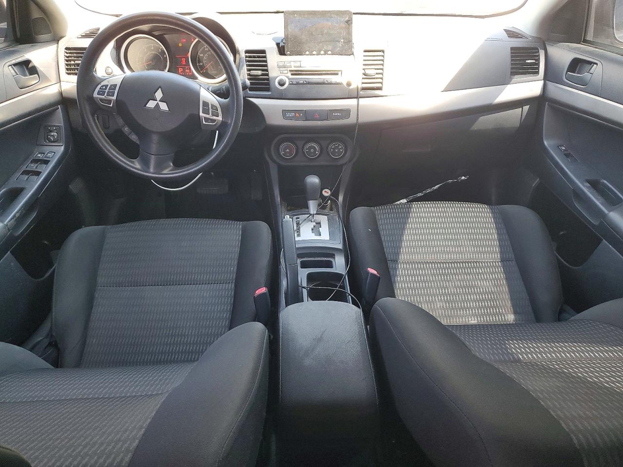 Mitsubishi Lancer Es