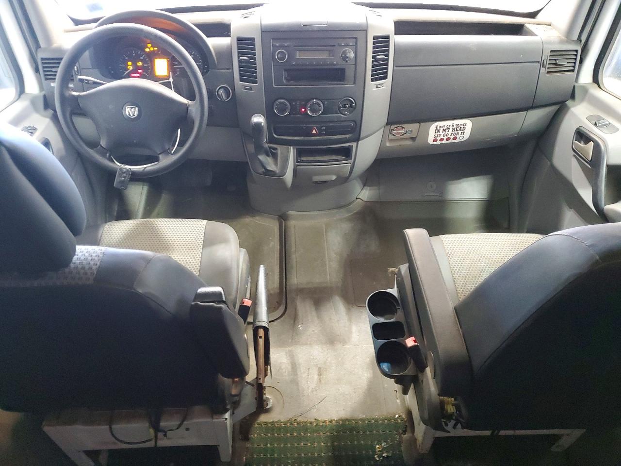 Dodge Sprinter 2500