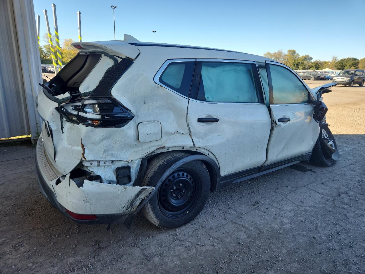 Nissan Rogue S