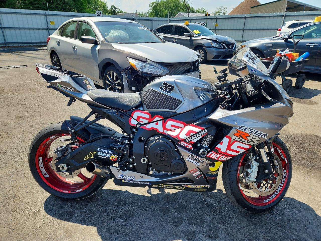Salvage Suzuki Gsxr600 Image
