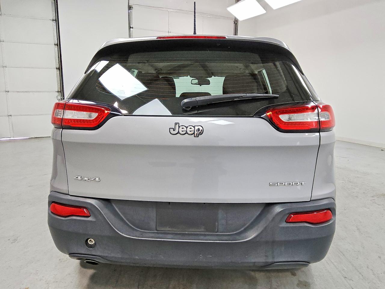 Jeep Cherokee Sport