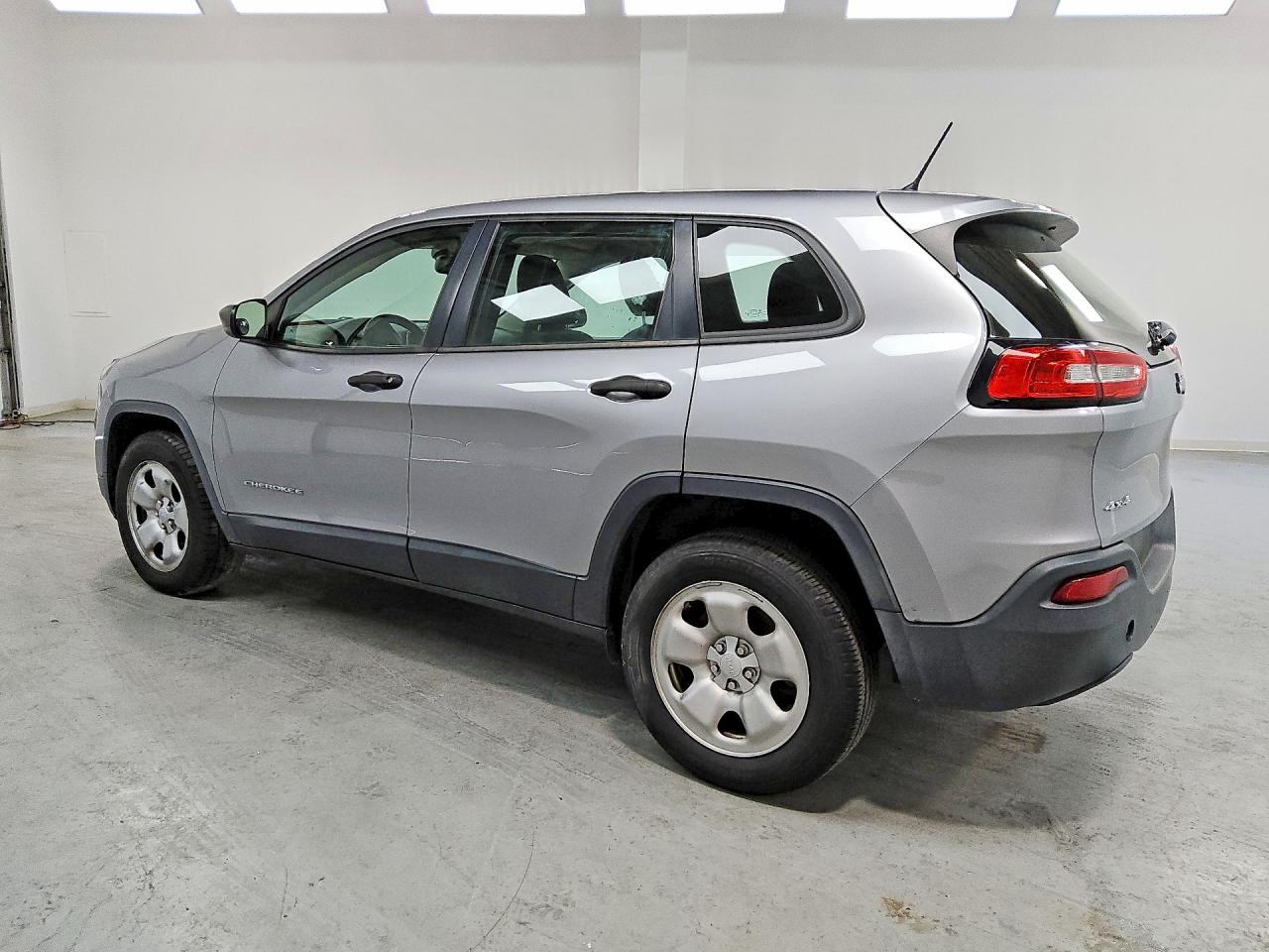 Jeep Cherokee Sport