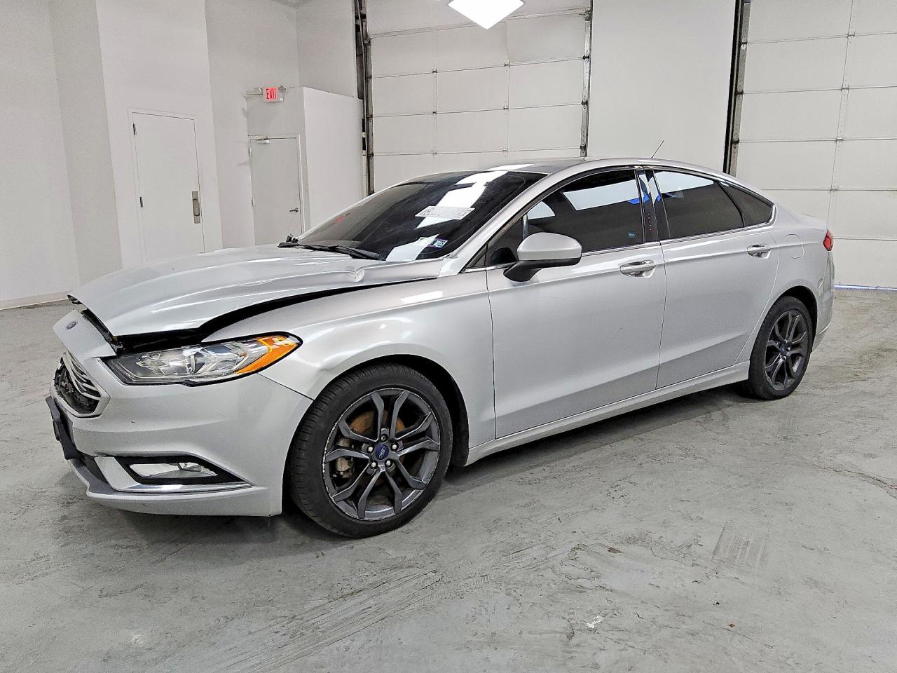 Salvage Ford Fusion Image