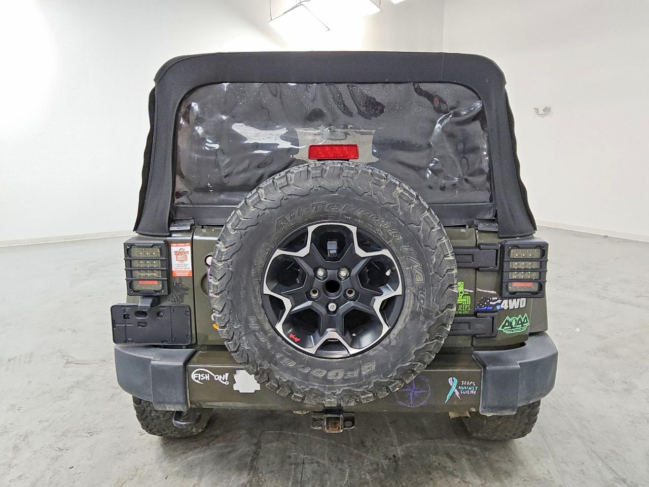 Jeep Wrangler Sahara