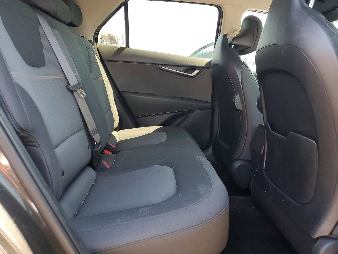 Kia Niro Lx