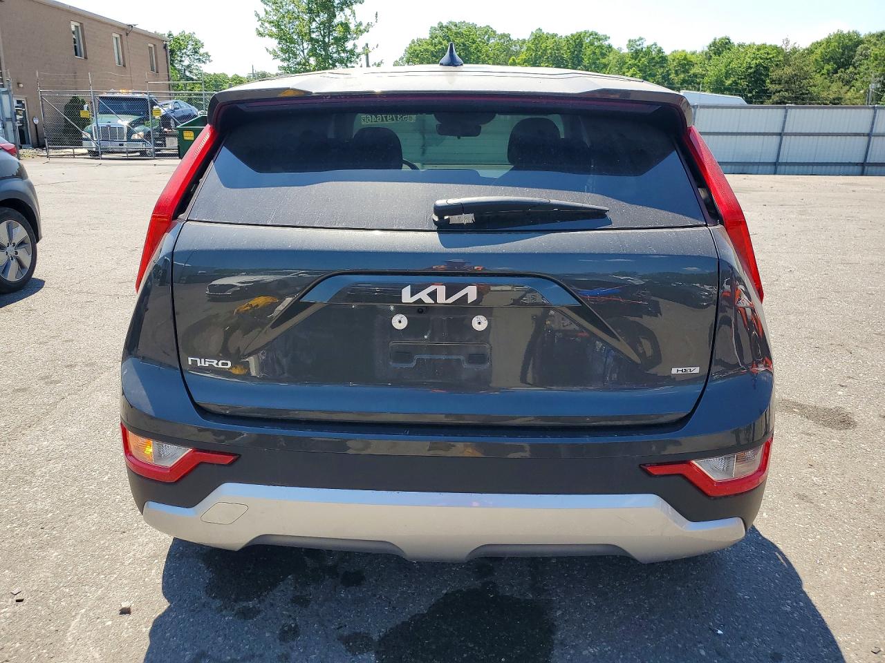 Kia Niro Lx