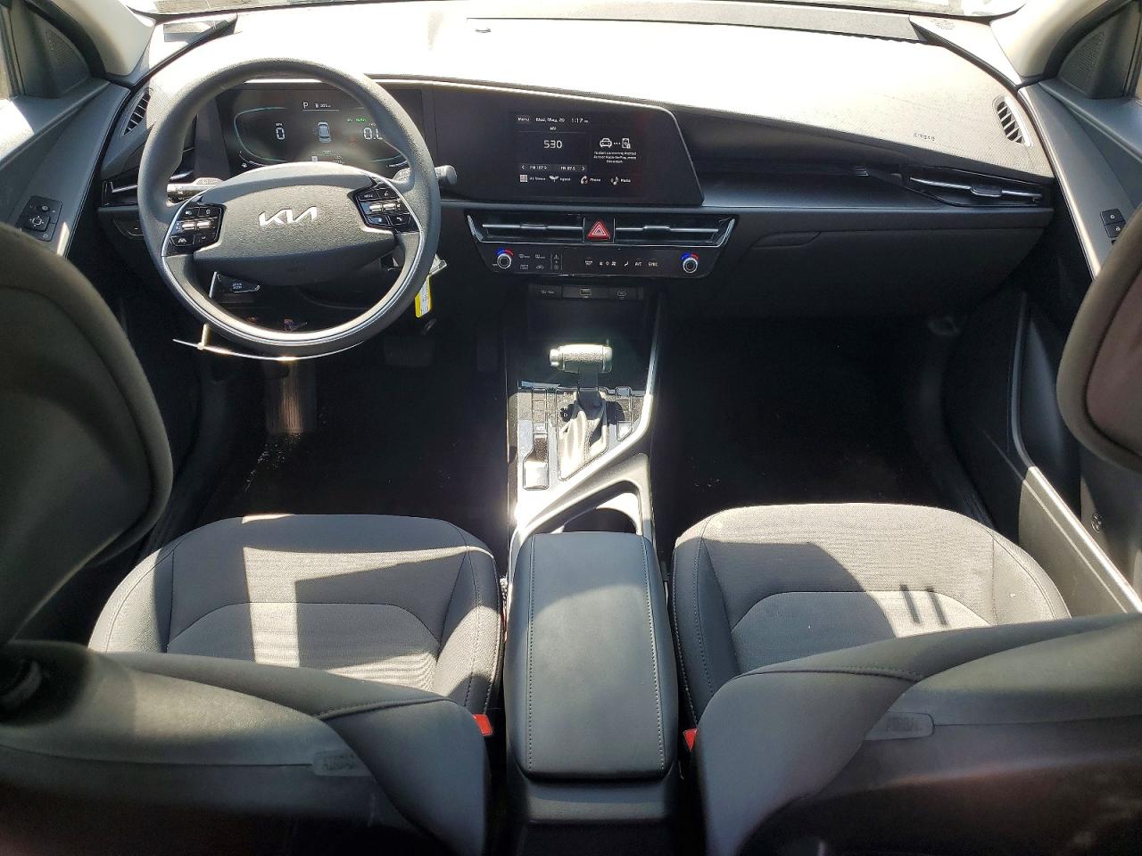 Kia Niro Lx