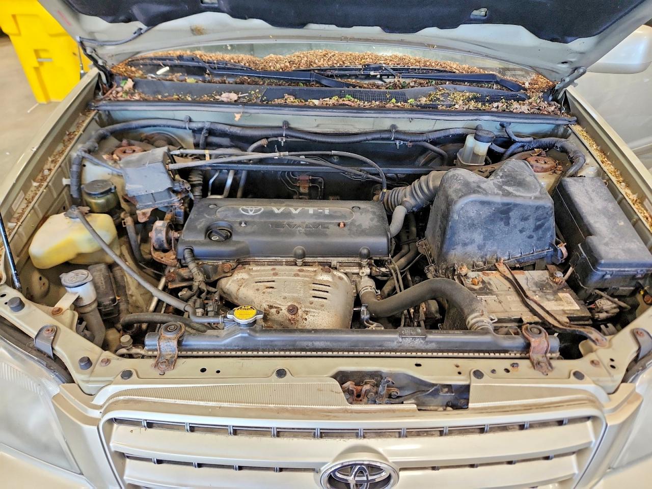 Toyota Highlander Base