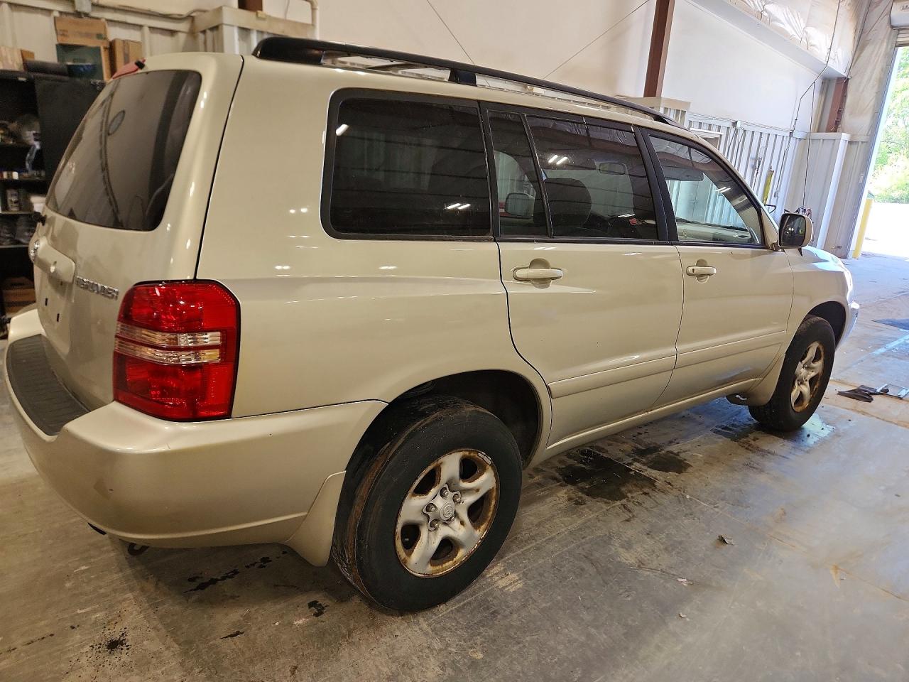 Toyota Highlander Base