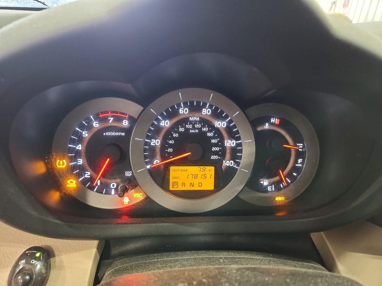 Toyota RAV4 Base
