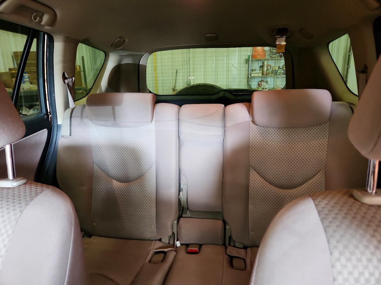 Toyota RAV4 Base