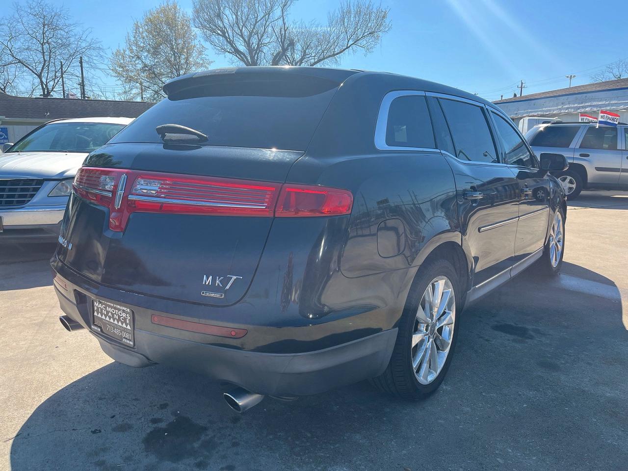 Lincoln MKT