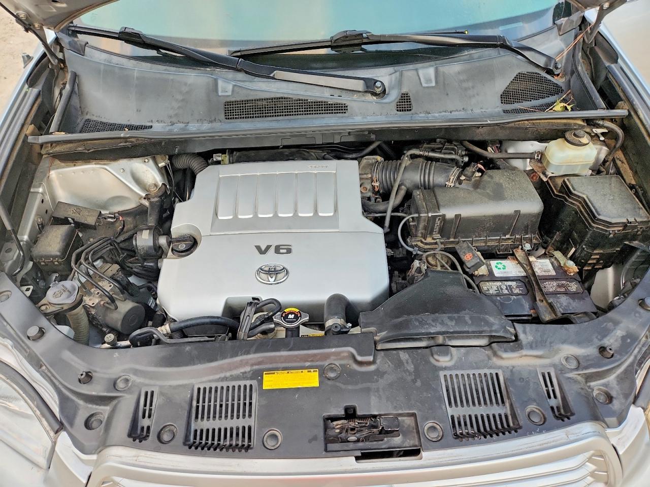 Toyota Highlander Base