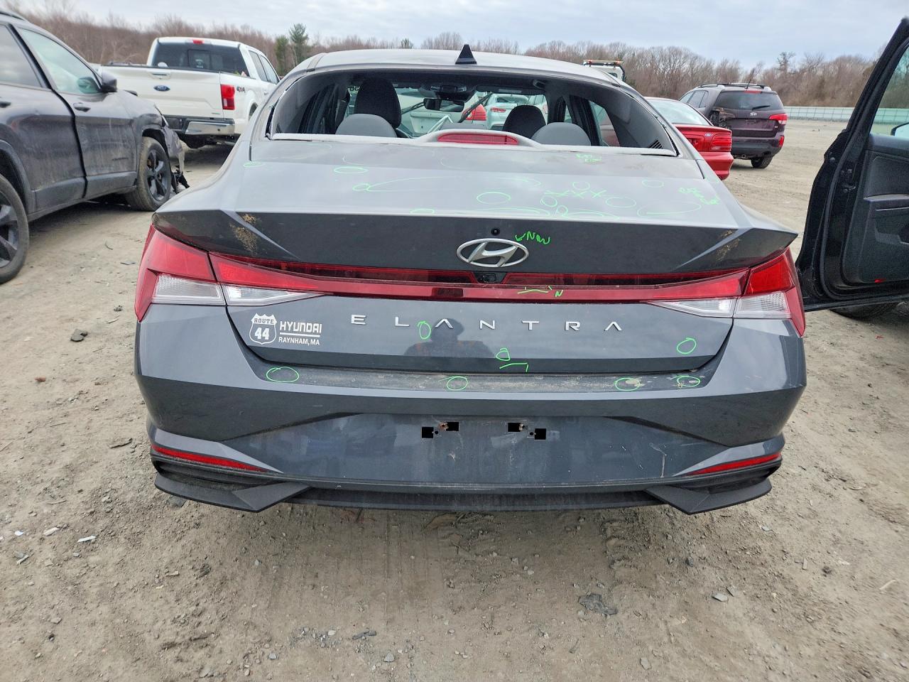 Hyundai ELANTRA Sel