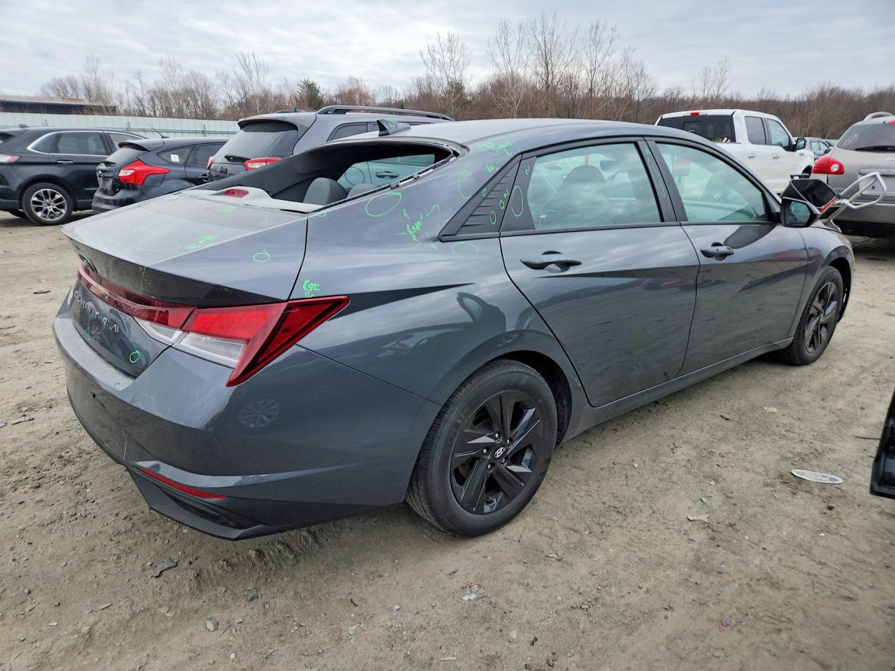 Hyundai ELANTRA Sel