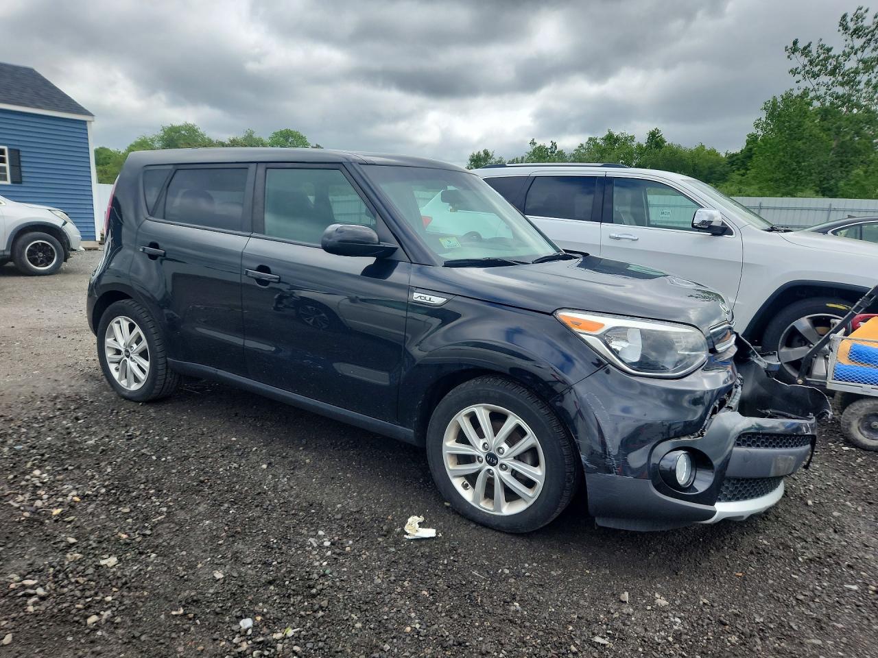 Kia Soul +