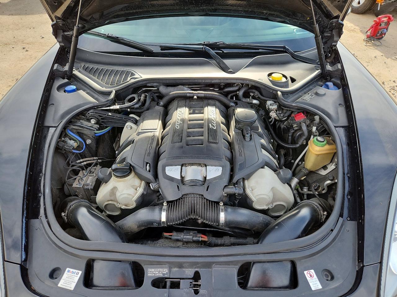 Porsche Panamera Turbo