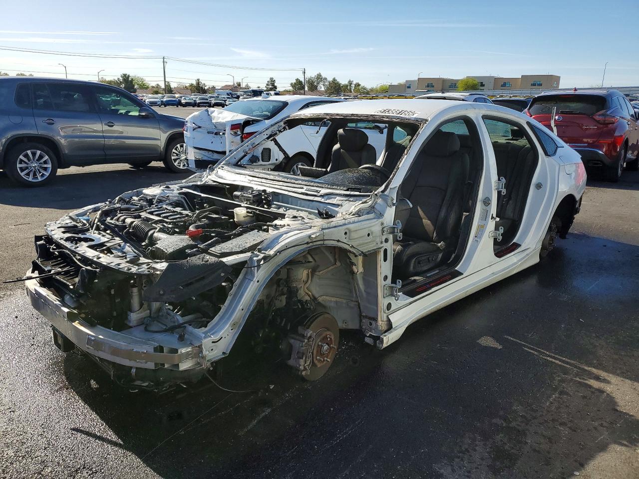 Salvage Honda Accord Image