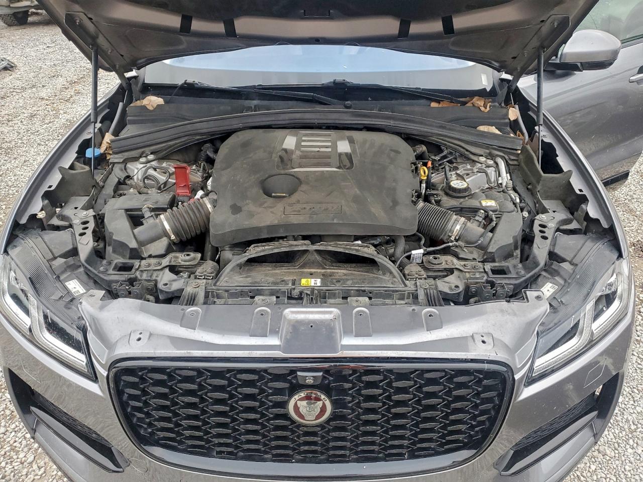 Jaguar F-PACE S