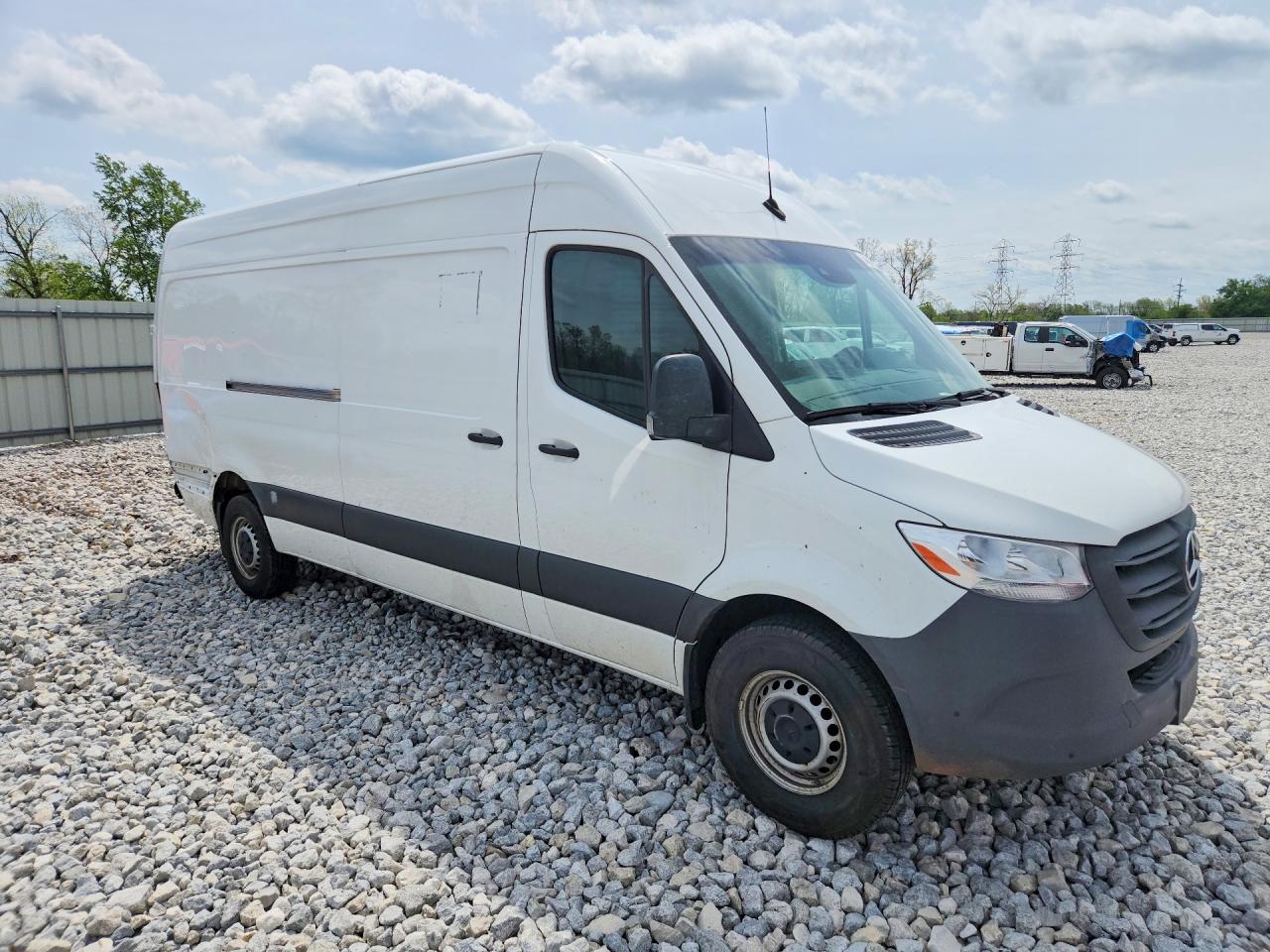 Mercedes-Benz Sprinter 2500