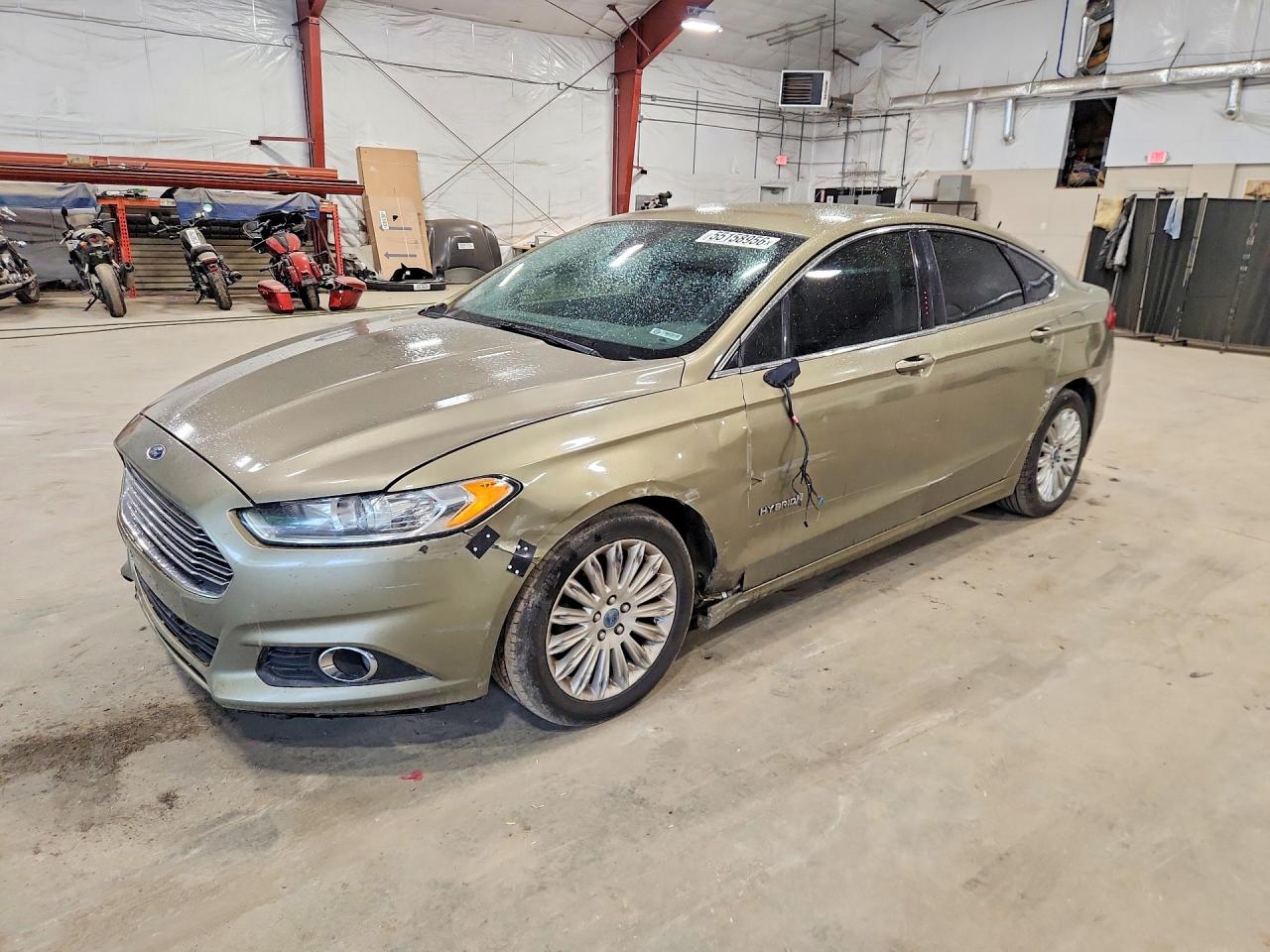 Salvage Ford Fusion Image