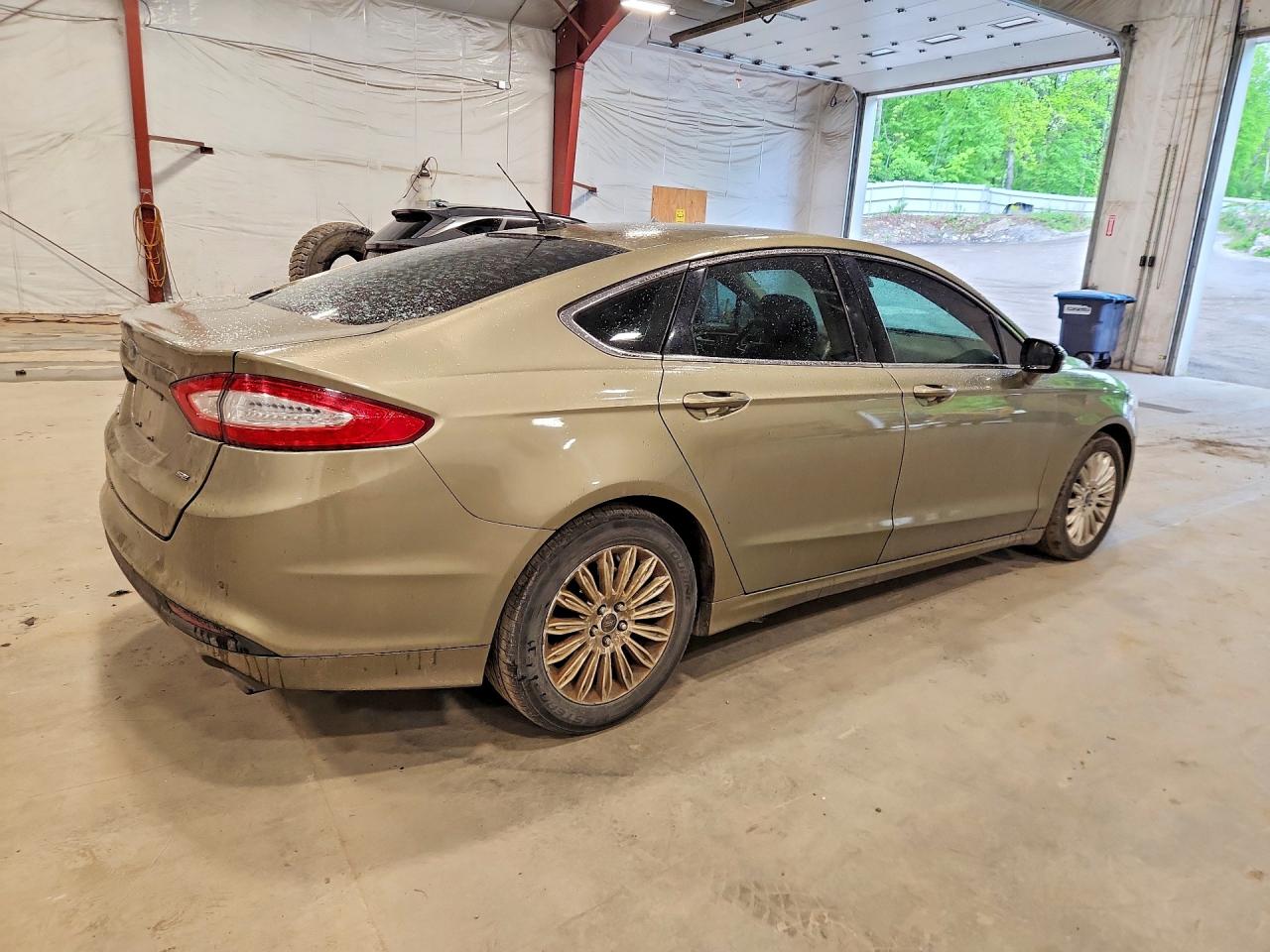 Ford Fusion Se Hybrid