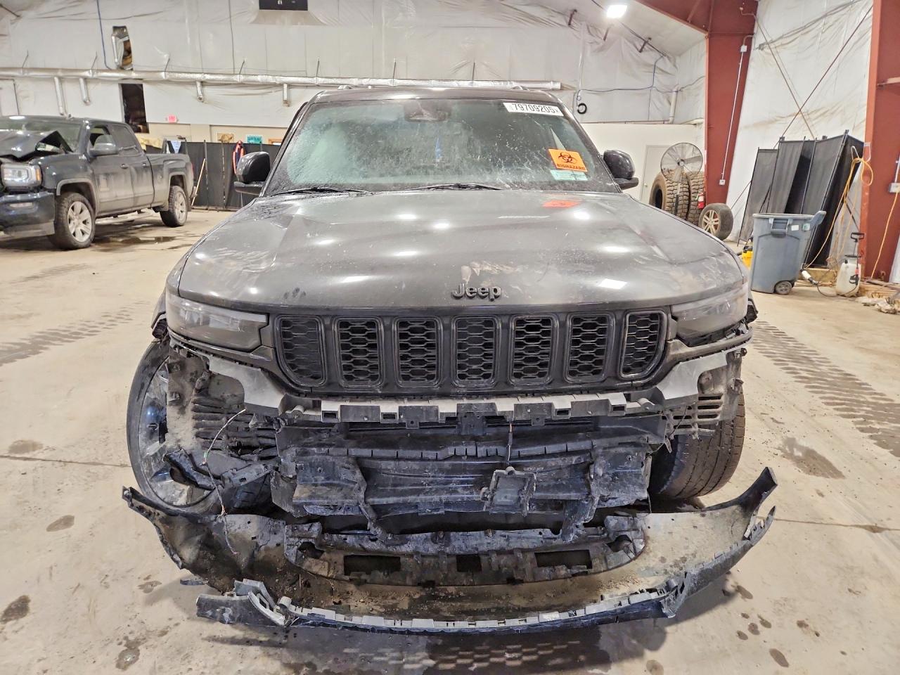 Jeep Cherokee L Laredo