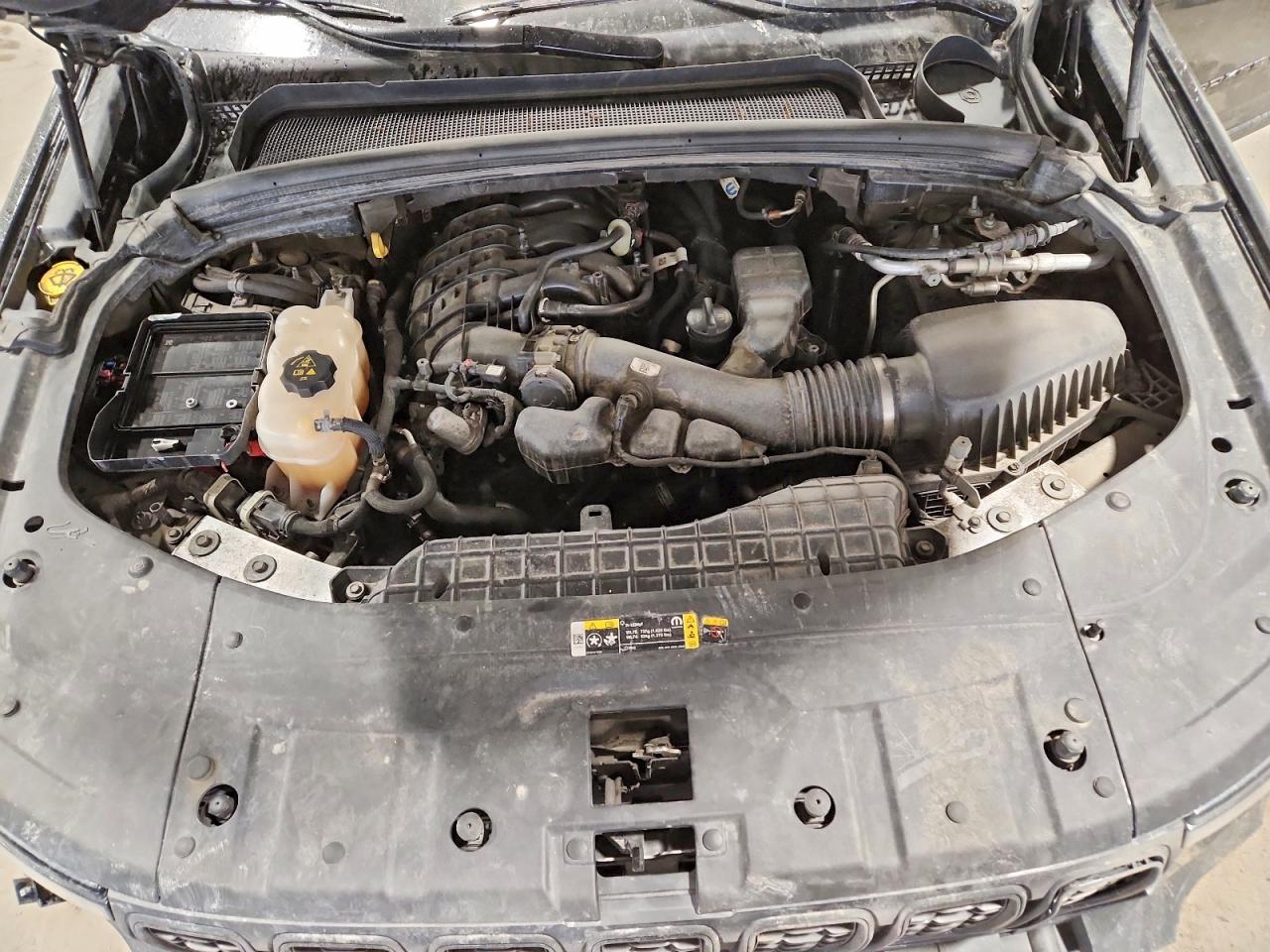 Jeep Cherokee L Laredo