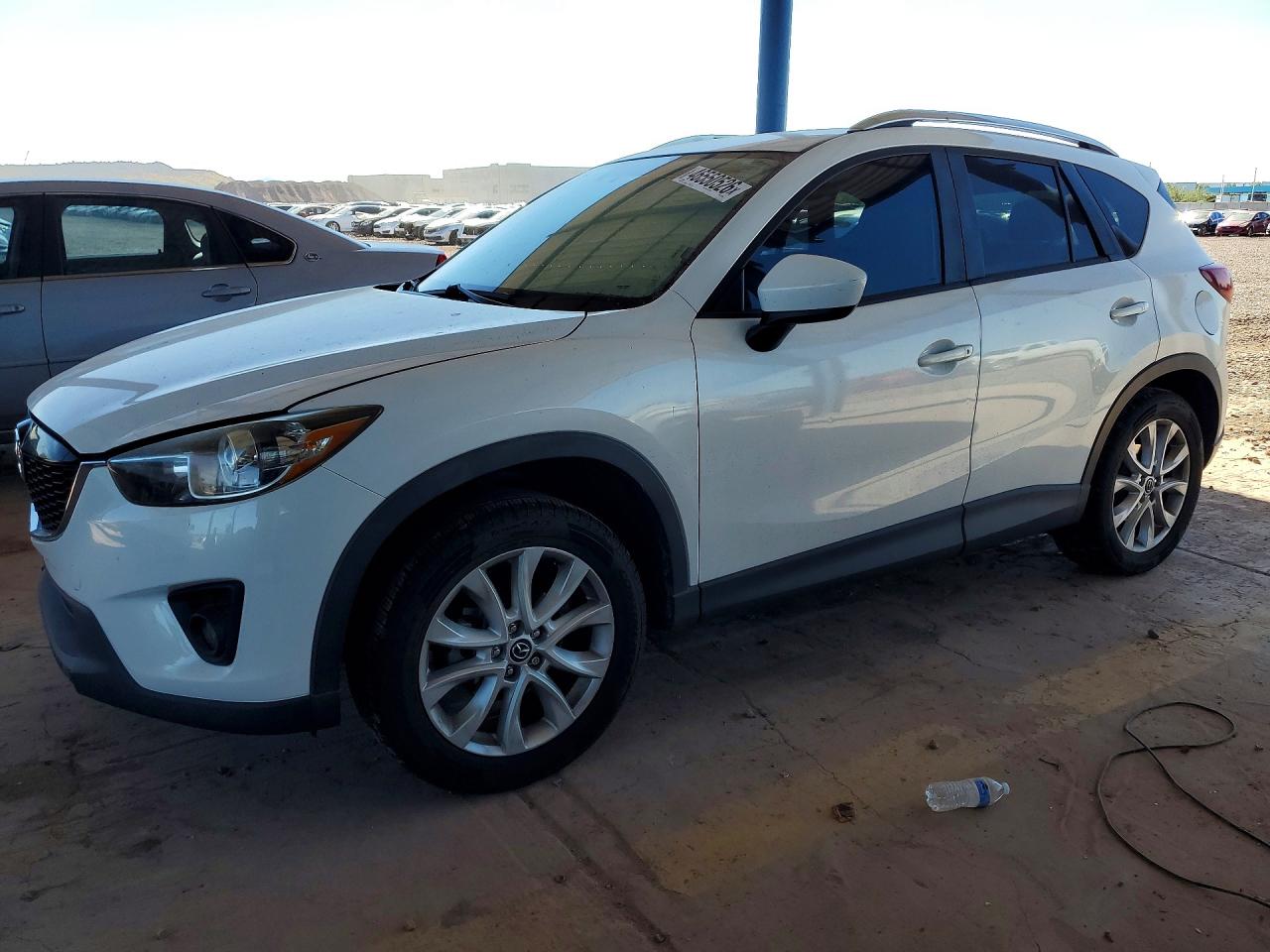 Salvage Mazda Cx Image