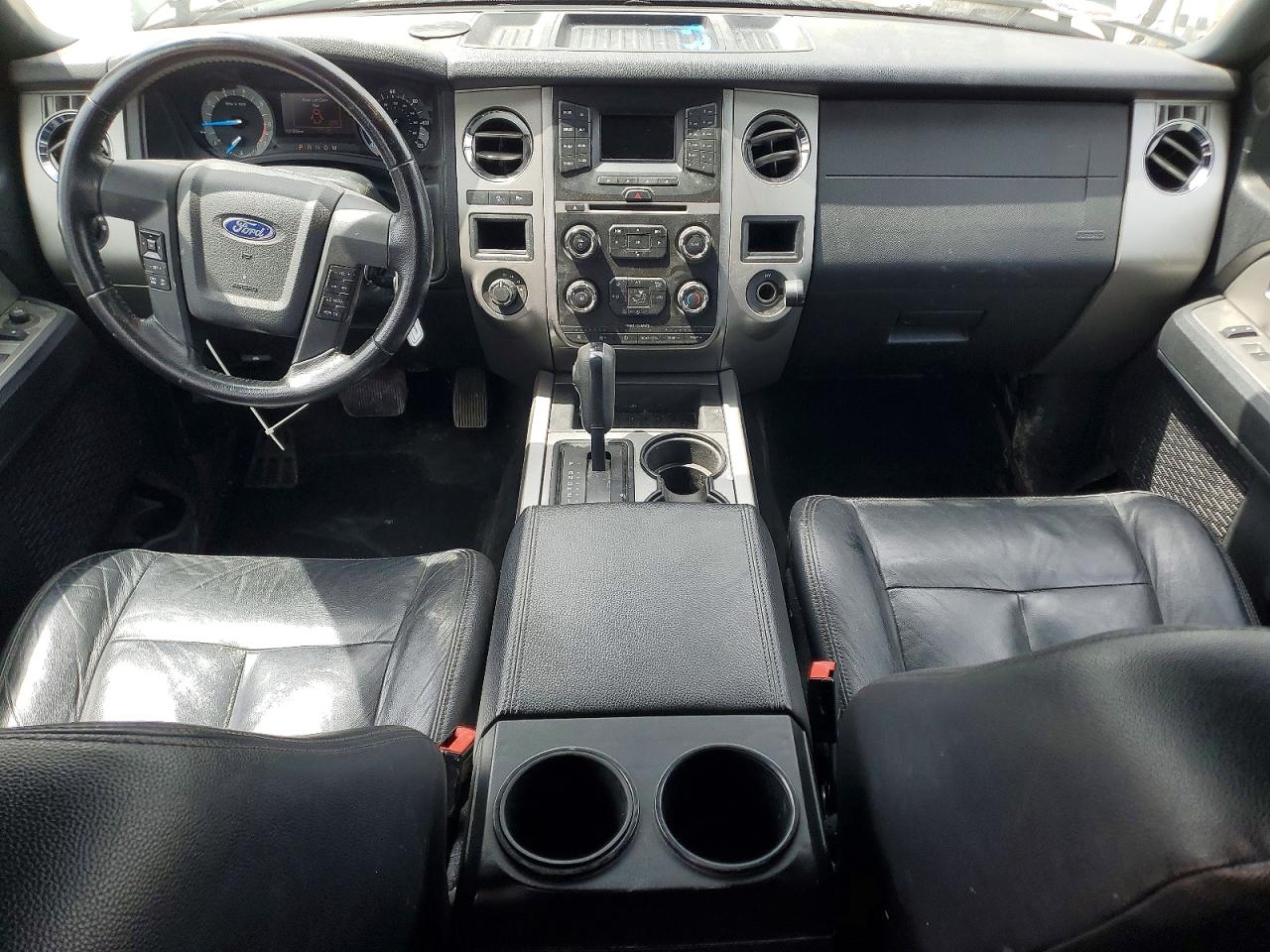 Ford Expedition El Xlt