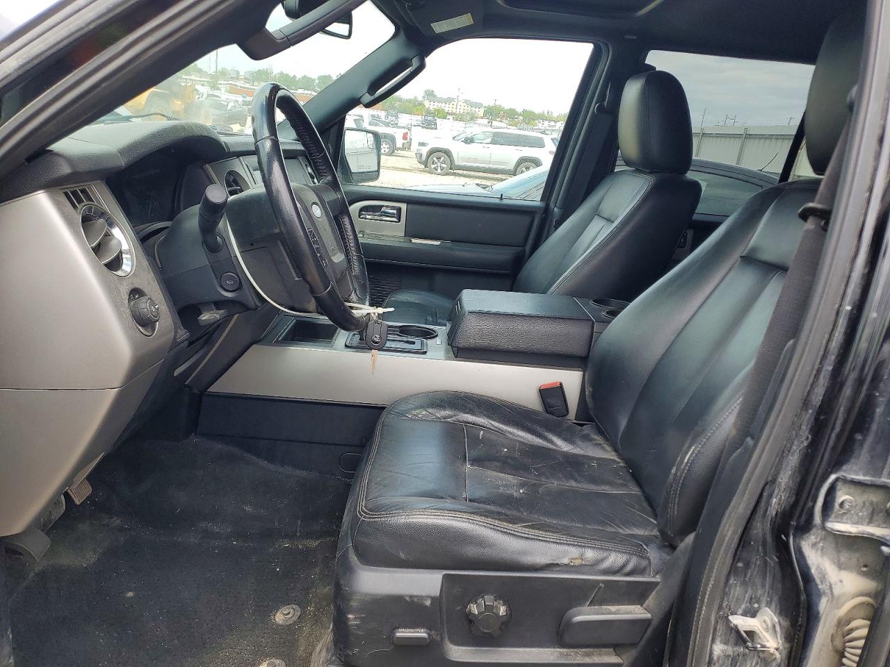 Ford Expedition El Xlt