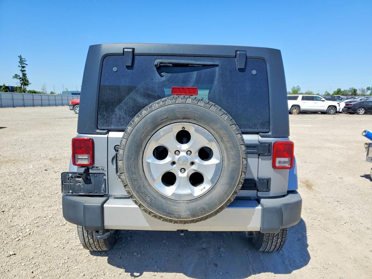 Jeep Wrangler Sahara