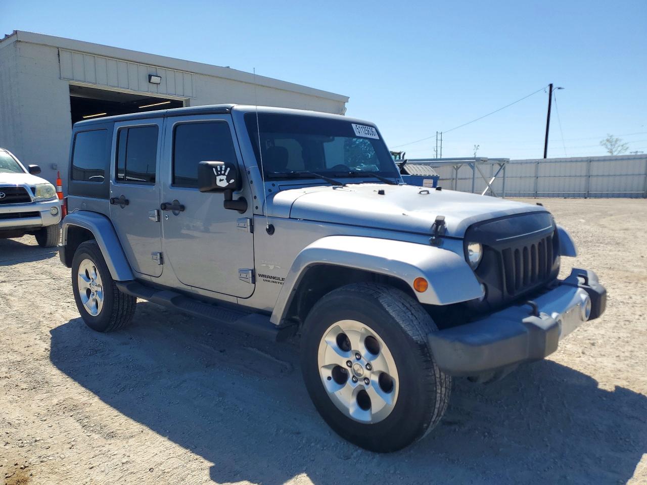 Jeep Wrangler Sahara