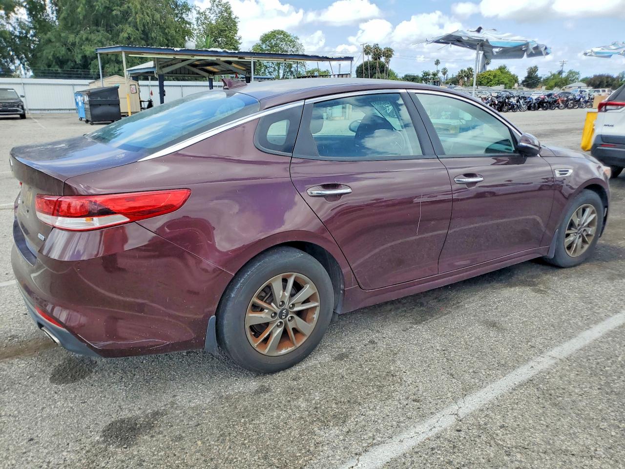 Kia Optima Lx